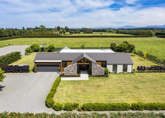  at 447 Oxford Road, Fernside, Rangiora