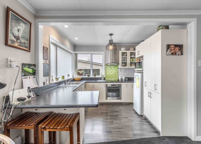  at 41 Adamson Crescent, Glengarry, Invercargill