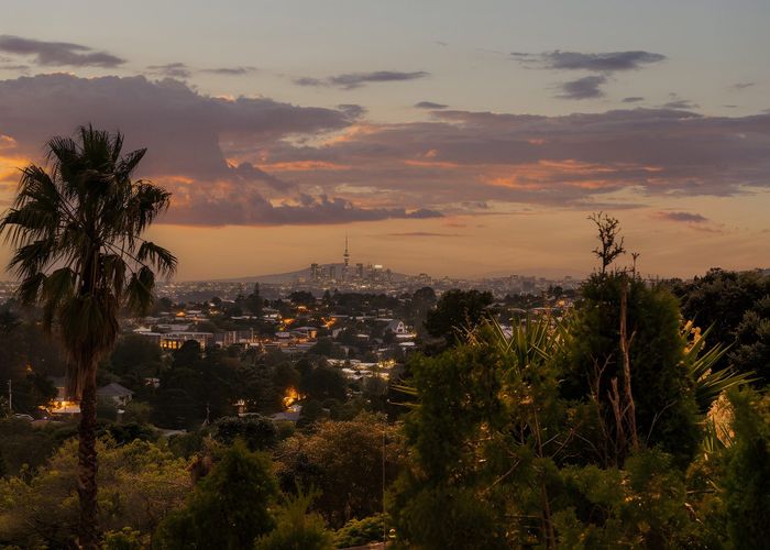  at 10 Stallard Place, Glen Eden, Waitakere City, Auckland