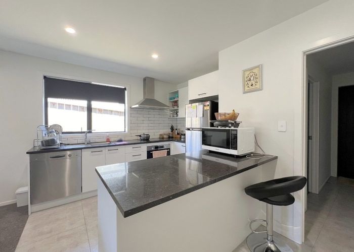  at 1/16 Maanihi Drive, Rototuna North, Hamilton