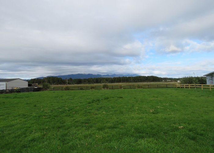  at 31 Elley Drive, Carters Beach, Buller, West Coast