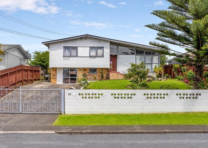  at 69 Ferguson Street, Manurewa East, Auckland