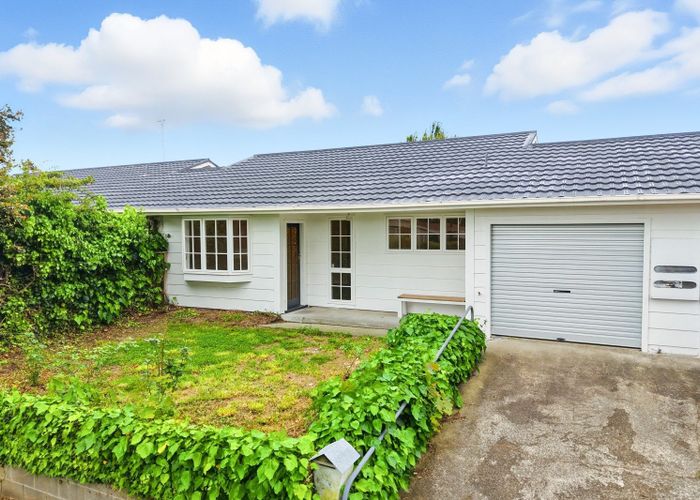  at 6A Peakes Road, Saint Johns Hill, Whanganui, Manawatu / Whanganui