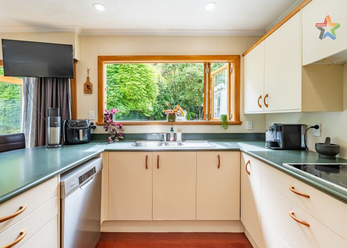  at 21 Kennedy Grove, Stokes Valley, Lower Hutt