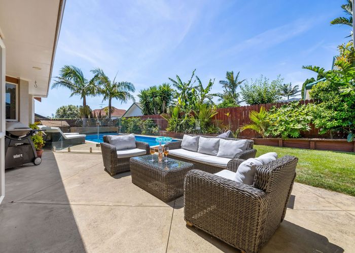  at 13 Balbriggan Rise, Dannemora, Manukau City, Auckland