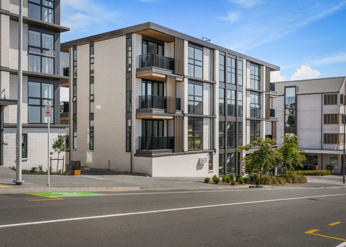  at 303/84C Te Oneroa Way, Long Bay, North Shore City, Auckland