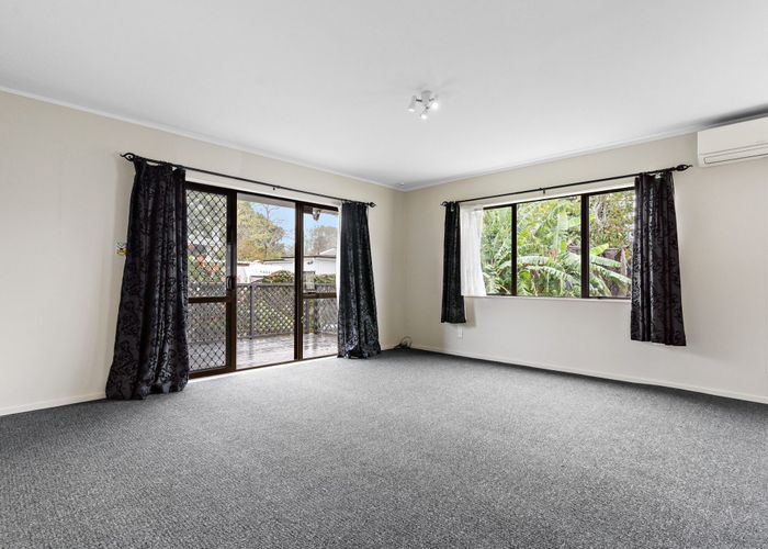  at 4/14 Beaubank Road, Kelston, Waitakere City, Auckland