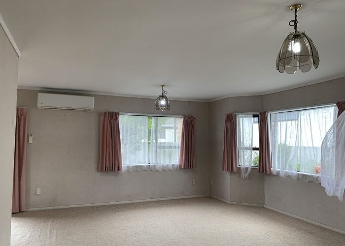  at 116 Titirangi Road, New Lynn, Waitakere City, Auckland