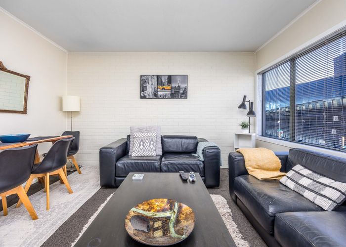  at 2H/94 Dominion Road, Mount Eden, Auckland