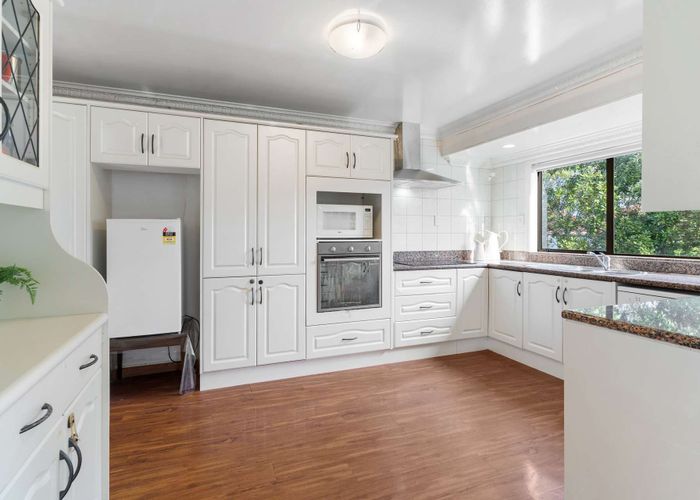  at 25 Olena Avenue, Sunnyhills, Auckland