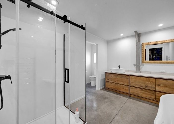  at 240 Ohanga Road, Onaero, New Plymouth, Taranaki