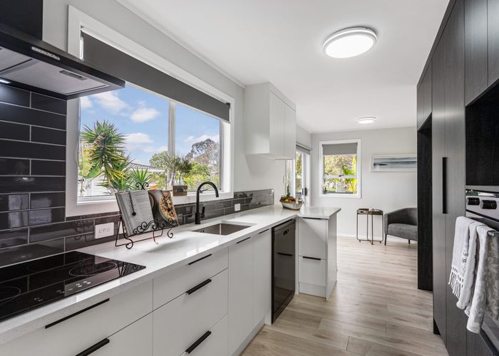  at 54 Sikkim Crescent, Clover Park, Manukau City, Auckland