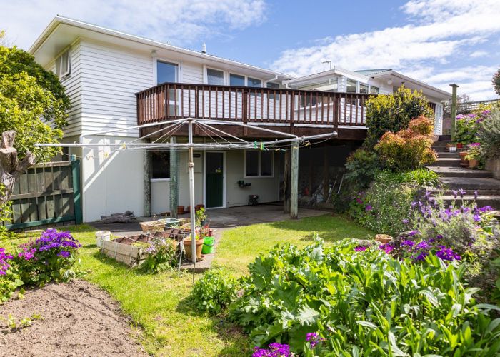  at 32 Tui Road, Raumati Beach, Paraparaumu