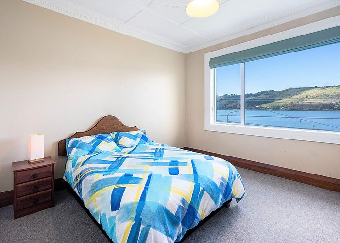  at 2 Manuka Street, Ravensbourne, Dunedin