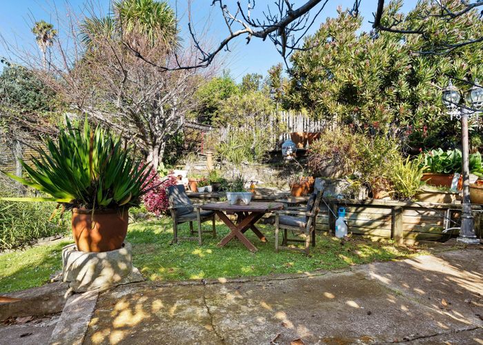  at 16 Beaconsfield Street, Grey Lynn, Auckland City, Auckland