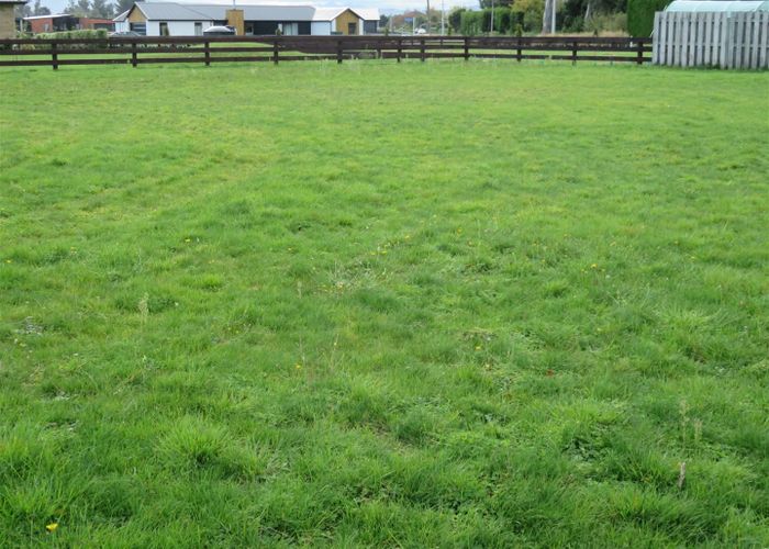  at 1D Riverdale Place, Amberley, Amberley