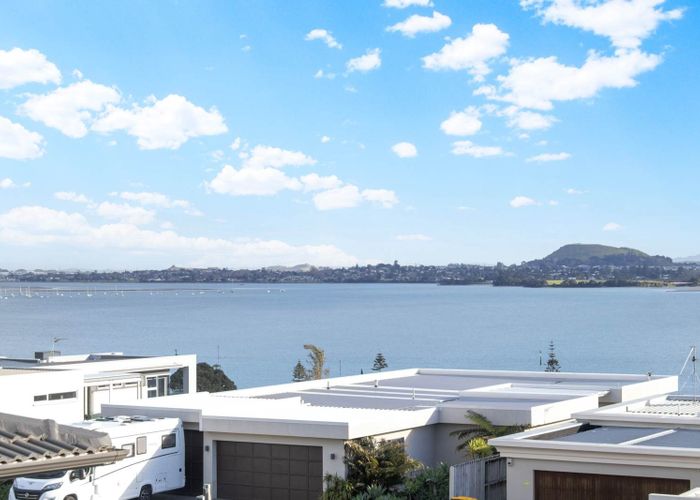  at 18B Waller Avenue, Bucklands Beach, Manukau City, Auckland