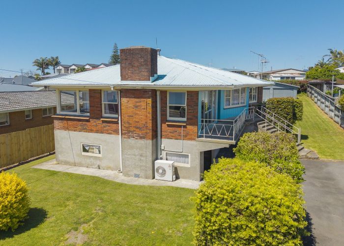  at 584 Fraser Street, Greerton, Tauranga, Bay Of Plenty