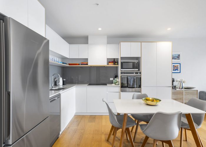  at 202/64 Victoria Street, Onehunga, Auckland