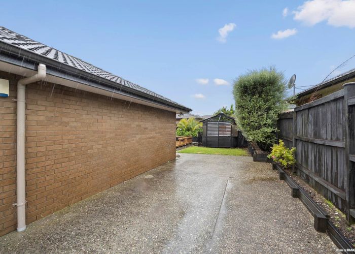  at 2 Lurgan Drive, East Tamaki, Manukau City, Auckland