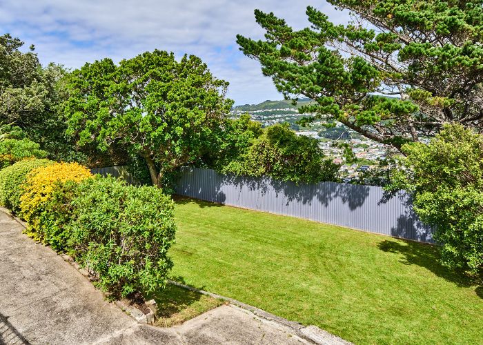  at 9 Chapman Street, Johnsonville, Wellington