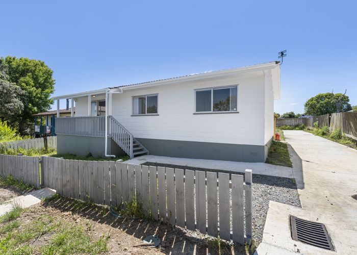  at 102 Finlayson Avenue, Clendon Park, Manukau City, Auckland