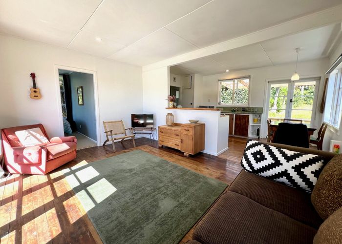 at 7 Upper Cross Street, Raglan, Waikato, Waikato