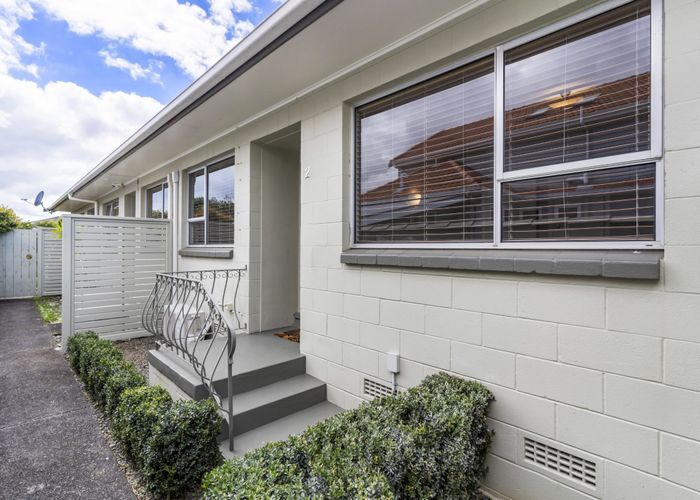  at 2/49A Amaru Road, One Tree Hill, Auckland City, Auckland