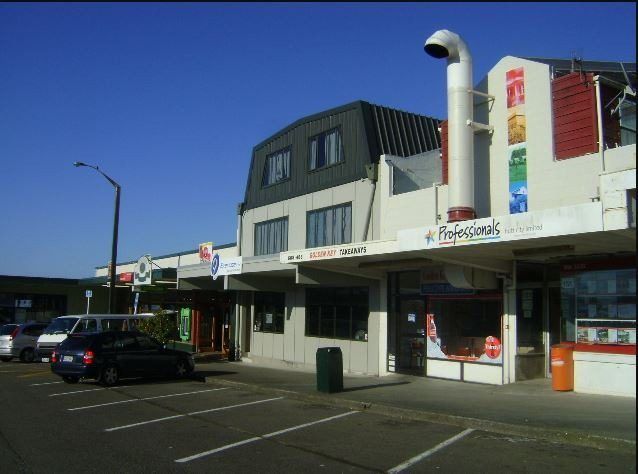  at 147 Dowse Drive, Maungaraki, Lower Hutt, Wellington