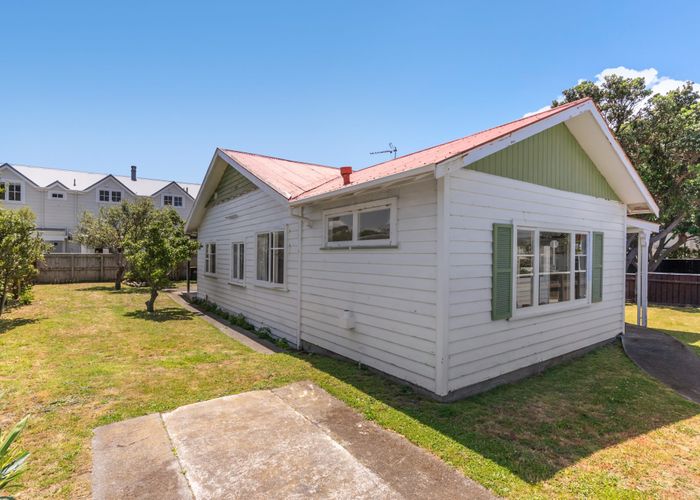  at 43 Dundas Street, Seatoun, Wellington, Wellington