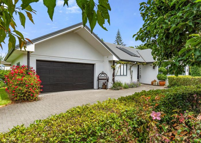  at 46 Grantston Drive, Pyes Pa, Tauranga