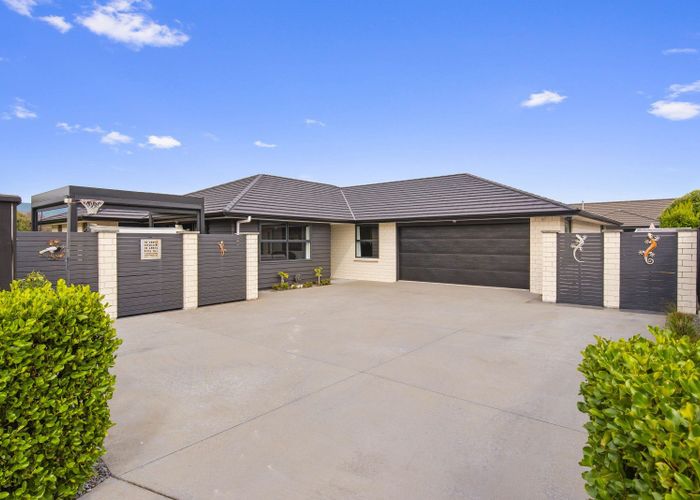  at 47 San Priamo Place, Paraparaumu Beach, Kapiti Coast, Wellington
