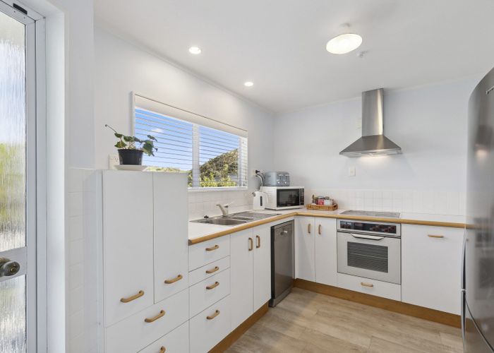  at 94 Montgomery Avenue, Karori, Wellington