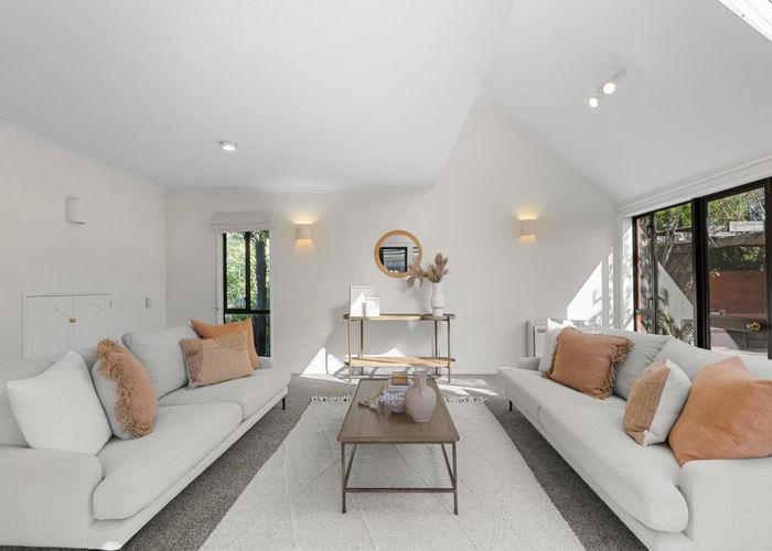  at 151D Clyde Road, Fendalton, Christchurch City, Canterbury