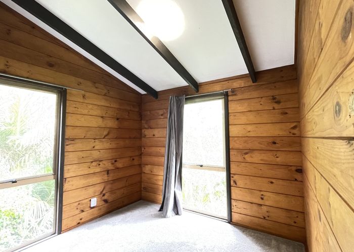  at 26 Seaview Road, Glenfield, North Shore City, Auckland