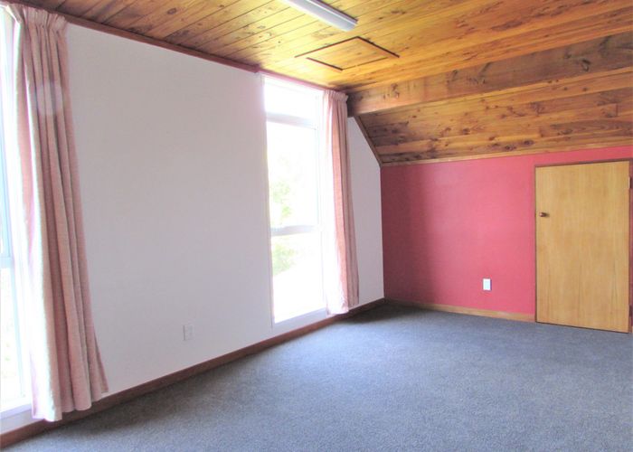  at 67 Percy Dyett Drive, Karori, Wellington