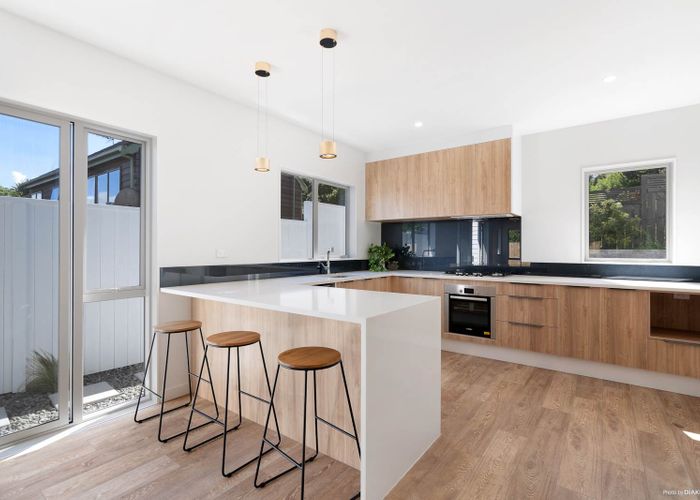  at 40D Gills Road, Bucklands Beach, Auckland