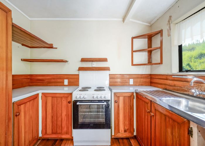  at 76B Chilcott Road, Henderson, Waitakere City, Auckland