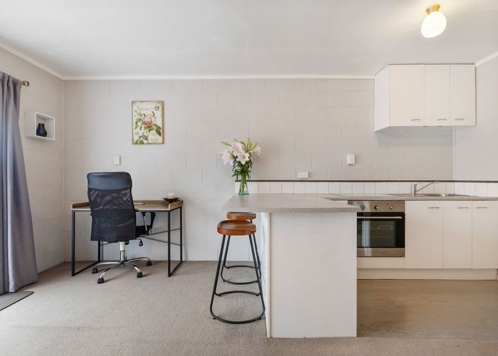  at 7/7 Edenvale Park Rd, Mount Eden, Auckland City, Auckland