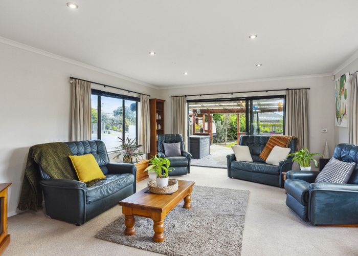  at 5 Lambert Way, Paraparaumu