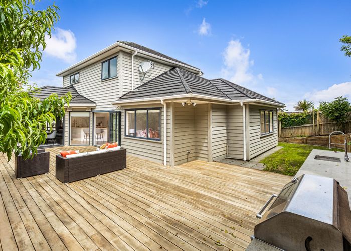  at 7 Landmark Drive, Te Atatu Peninsula, Auckland