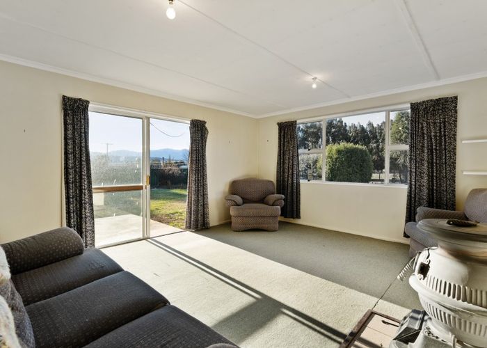  at 19 Hillies Road, Kurow