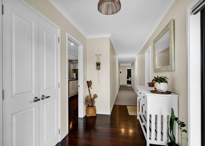  at 7A Faber Place, Inglewood