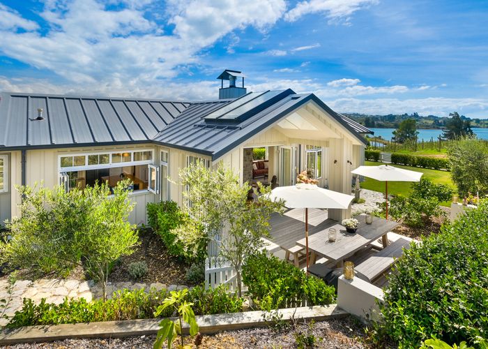  at 41 Cardno Way, Bronte