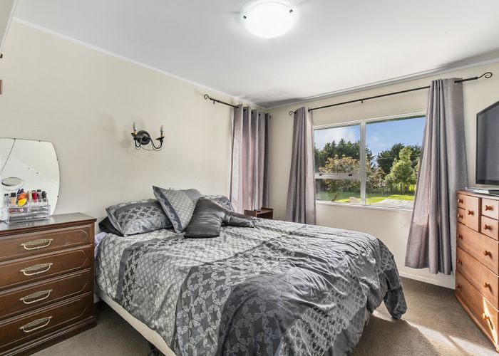  at 588 Burtt Road, Runciman, Drury