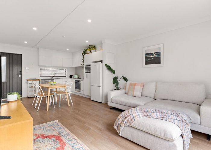  at 7 Toitu Place, Birkdale, Auckland