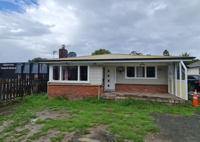  at 72 Godley road, Green Bay, Waitakere City, Auckland
