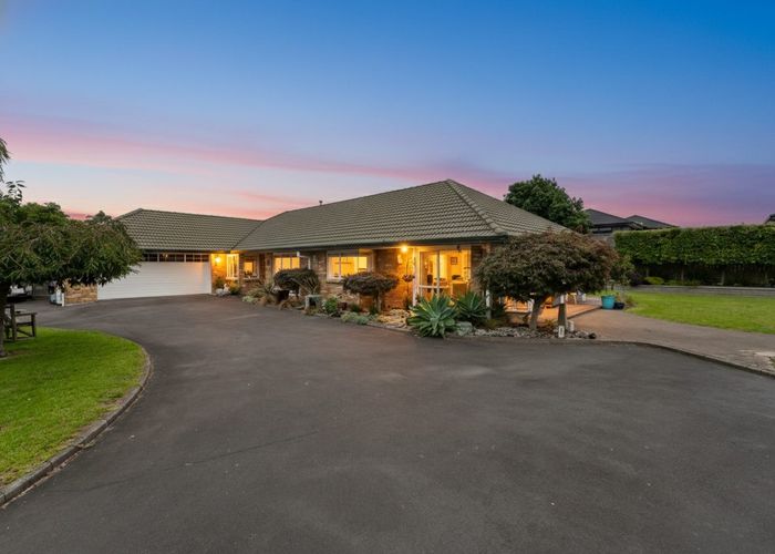  at 16 Aristoy Close, Conifer Grove, Papakura, Auckland