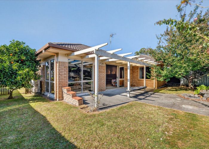  at 4 McLeod Place, Papamoa, Tauranga, Bay Of Plenty