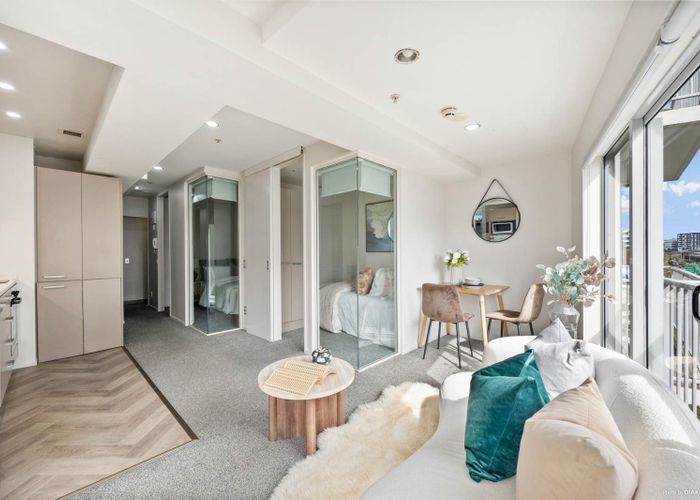  at 6J/208 Hobson Street, City Centre, Auckland City, Auckland